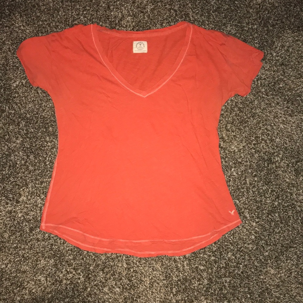American Eagle t shirt